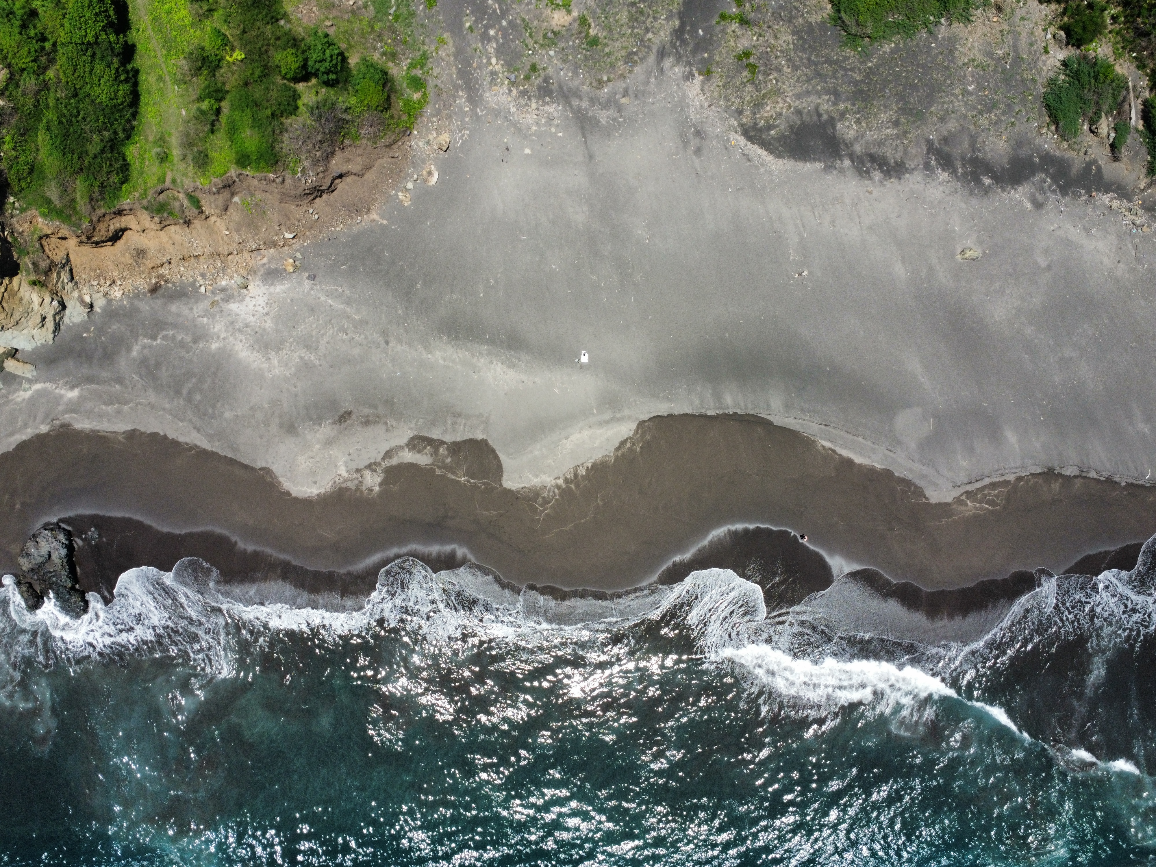 Secluded beach shoreleave.jpg